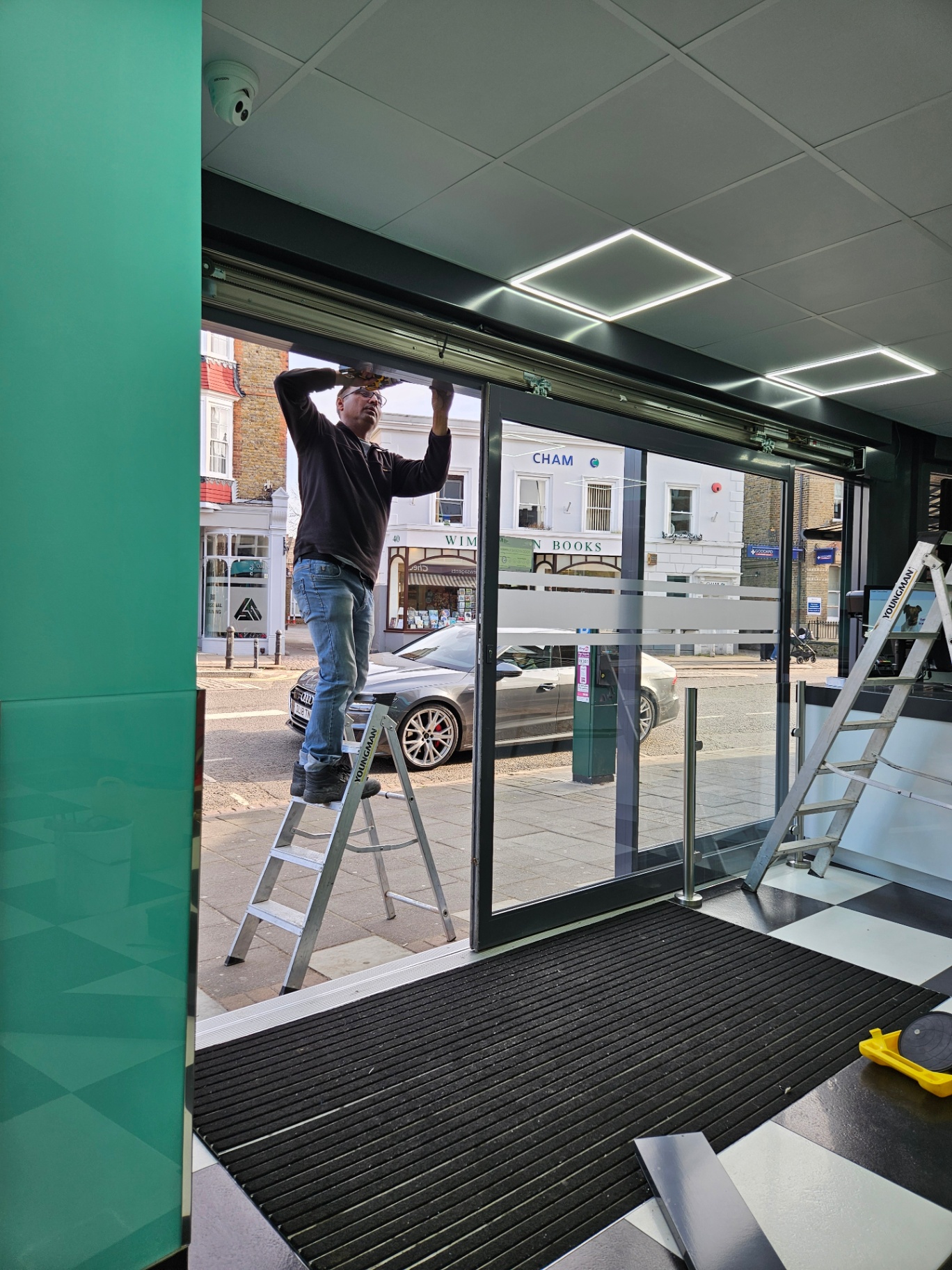 Commercial aluminium shopfront installation – Prestige Aluminium Systems