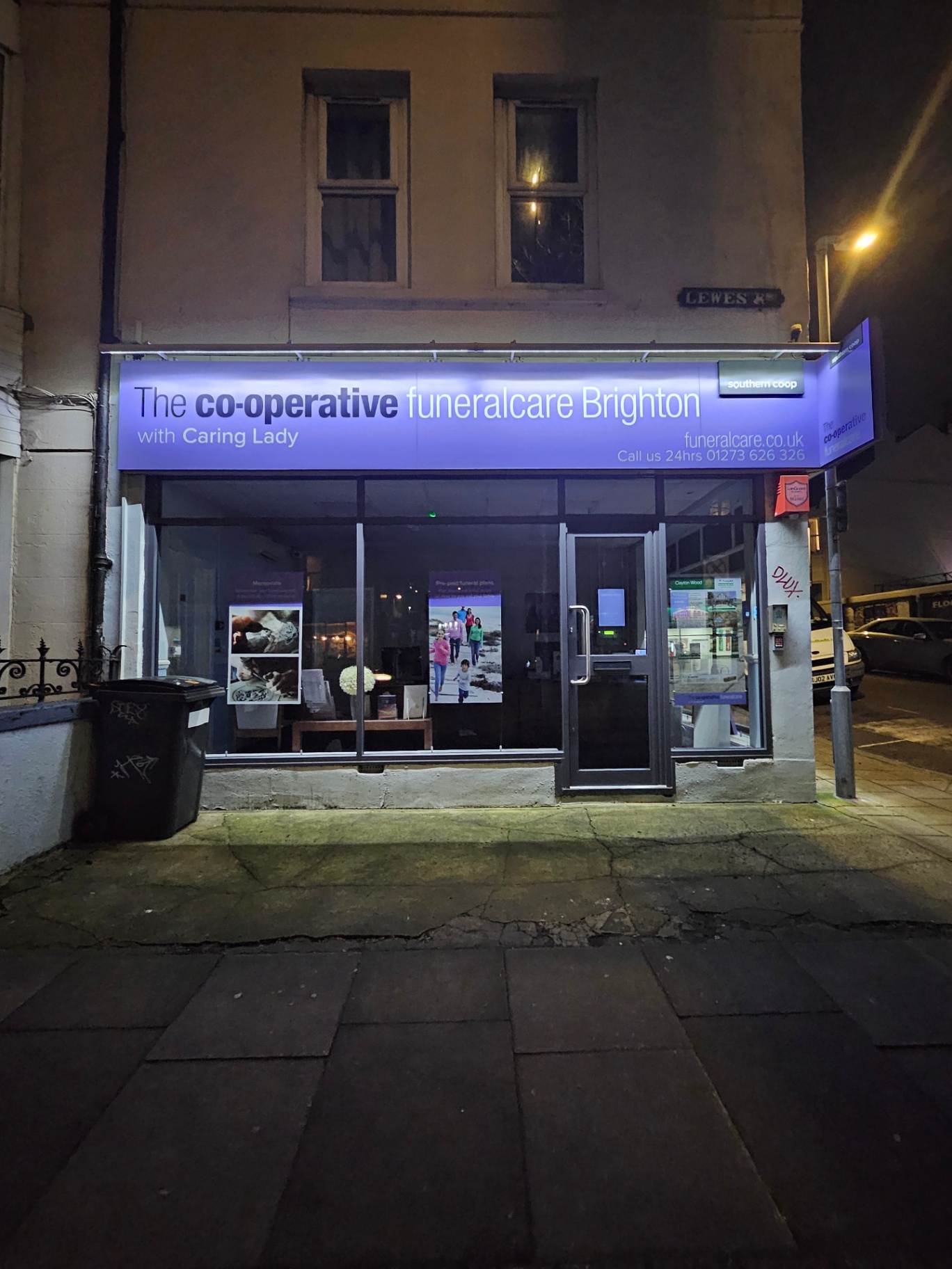 Commercial aluminium shopfront installation – Prestige Aluminium Systems